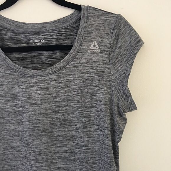 Reebok gray athletic short sleeve tee shirt | S - Picture 1 of 7